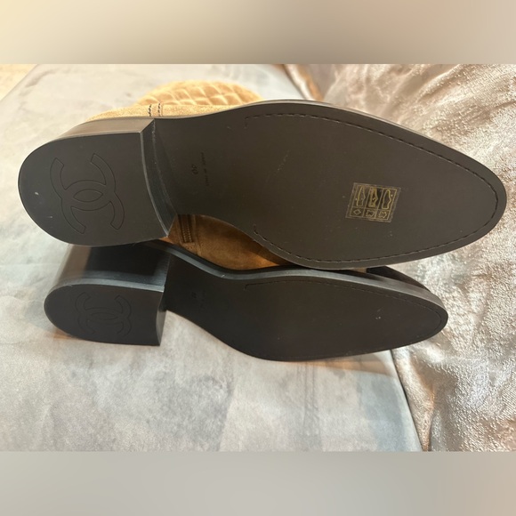 50 MM Chanel CC Quilt High Boots 2021 NWOT - Picture 5 of 5